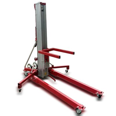 Outrigger Footprint 1.70*1.67 Mensenhand gekrommeld aluminium legering Lift met platformhoogte max 9m