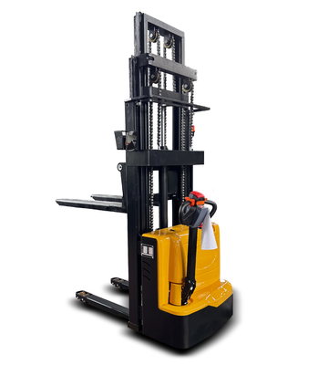 1.5 ton elektrische palletstapler met 24V-batterij met een hefhoogte van 3000 mm